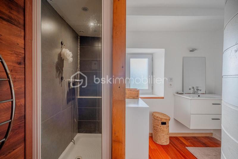 Maison de village - 150 m² - 5 pièces