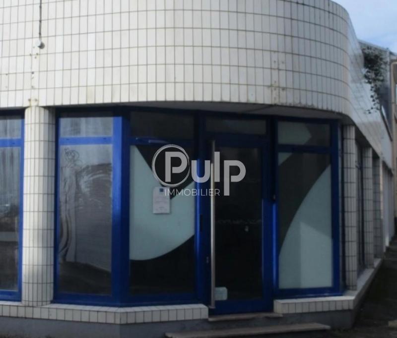 Local commercial - 120 m² - 1 pièce