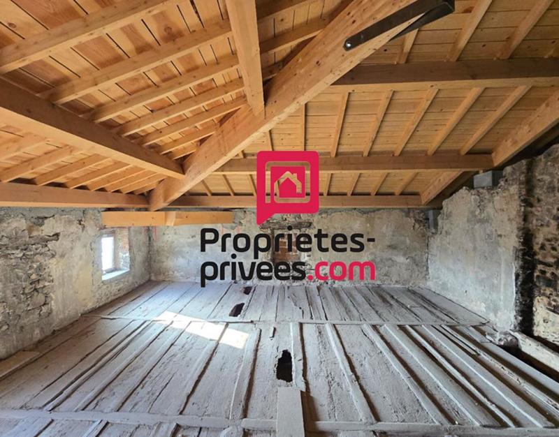 Maison - 270 m² - 8 pièces