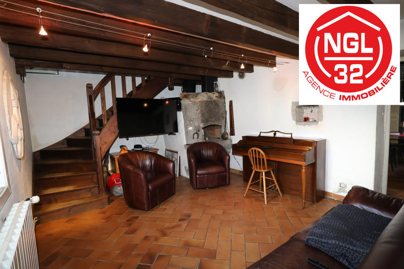 Maison - 93 m² - 5 pièces