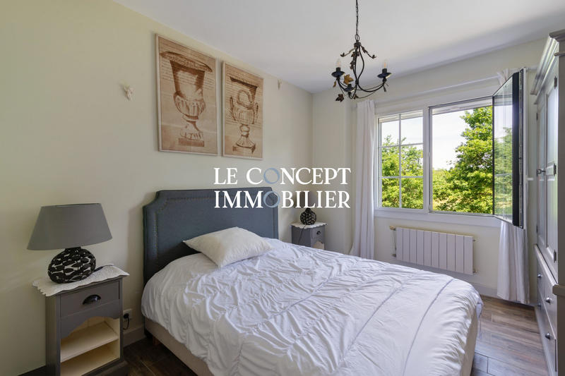 Maison - 190 m² - 6 pièces