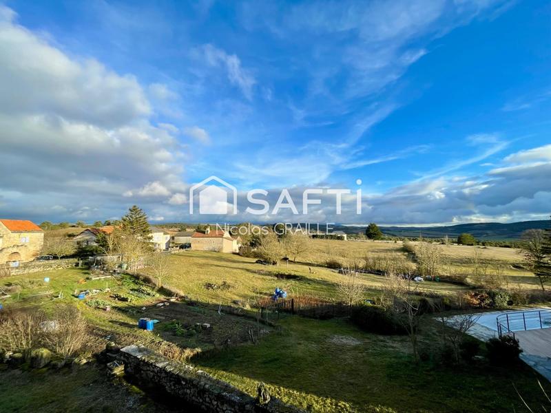 Maison - 78 m² - 5 pièces