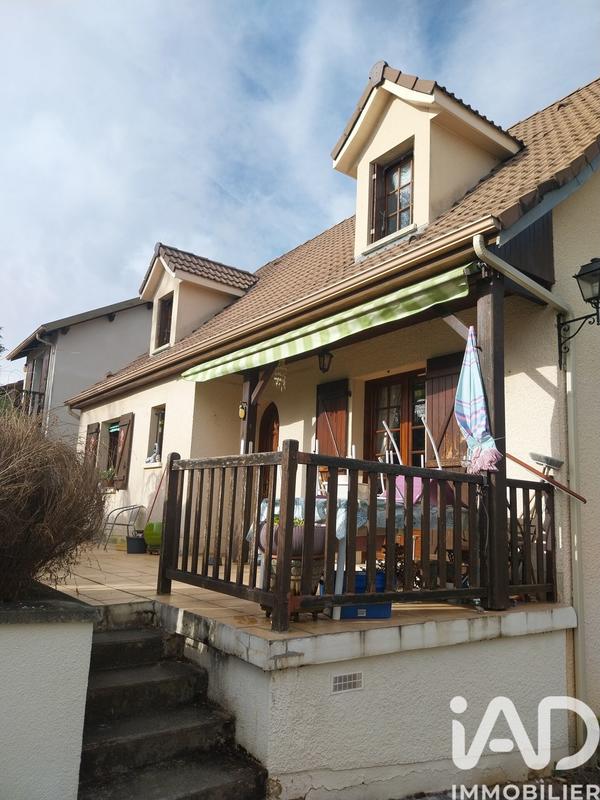 Maison - 122 m² - 5 pièces