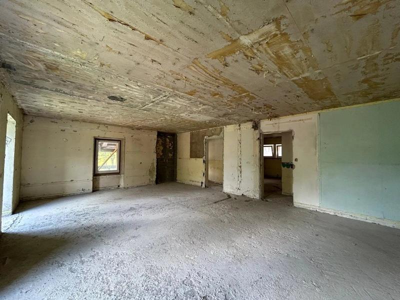 Immeuble - 2 413 m²