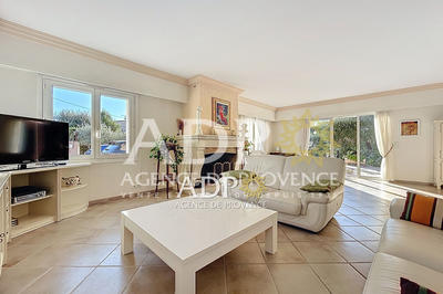 Maison - 174 m² - 4 pièces