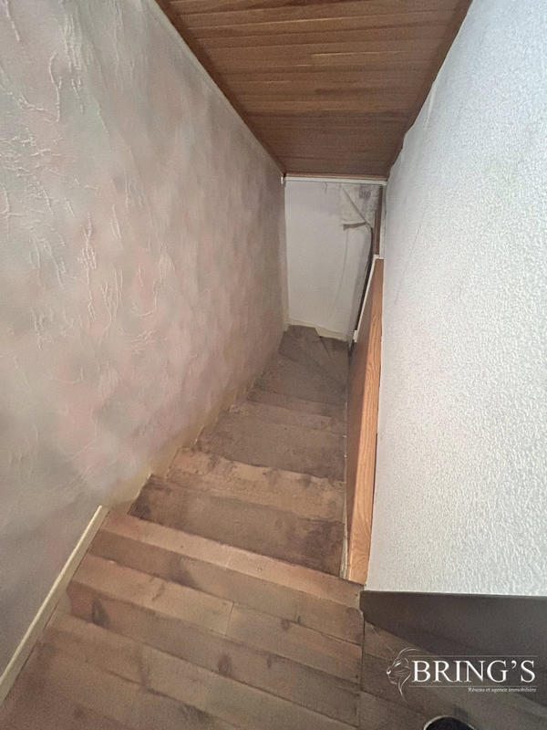 Maison - 141 m² - 6 pièces