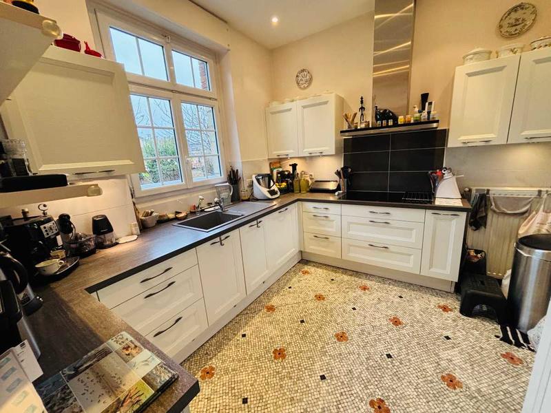 Maison - 166 m² - 7 pièces