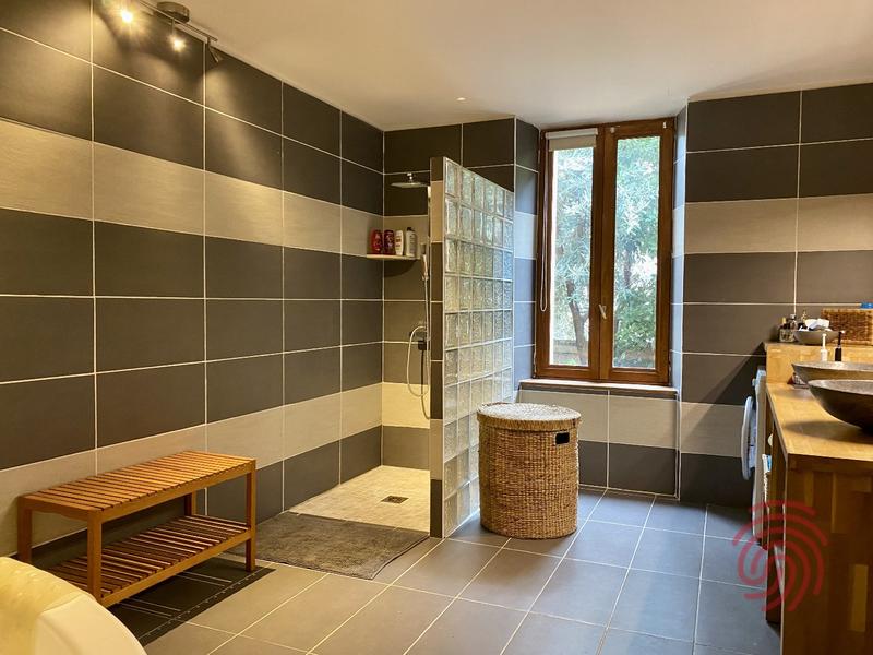 Propriété viticole - 240 m² - 7 pièces