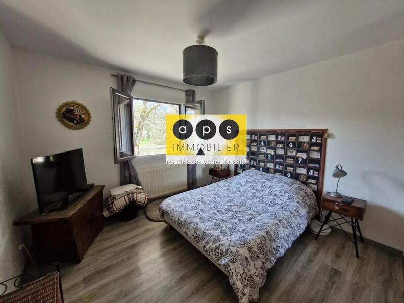 Maison - 110 m² - 5 pièces