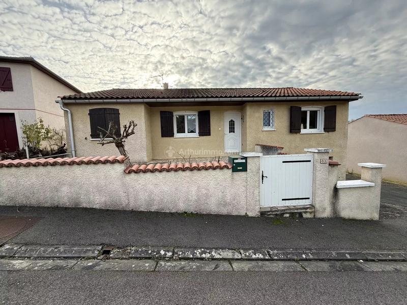 Maison - 102 m² - 5 pièces