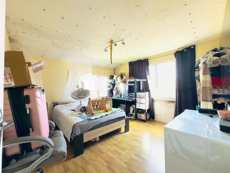 Maison - 98 m² - 4 pièces