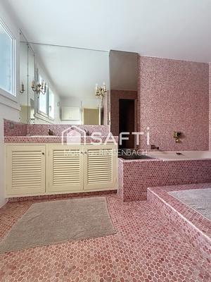 Appartement - 135 m² - 5 pièces