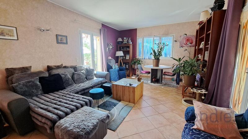 Maison - 95 m² - 4 pièces