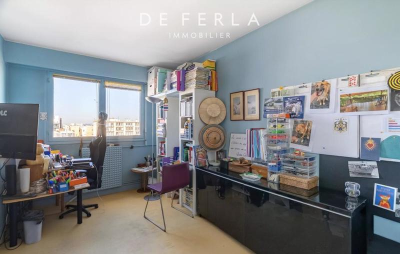 Appartement - 100 m² - 5 pièces