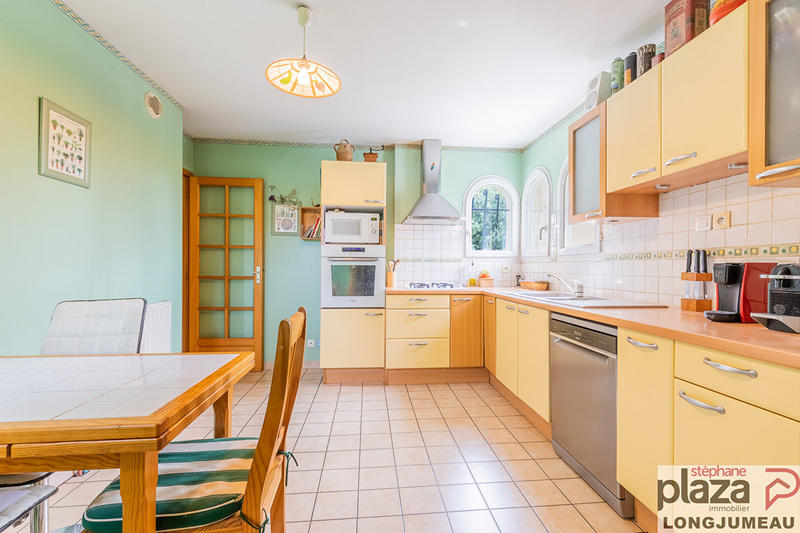 Maison - 150 m² - 7 pièces