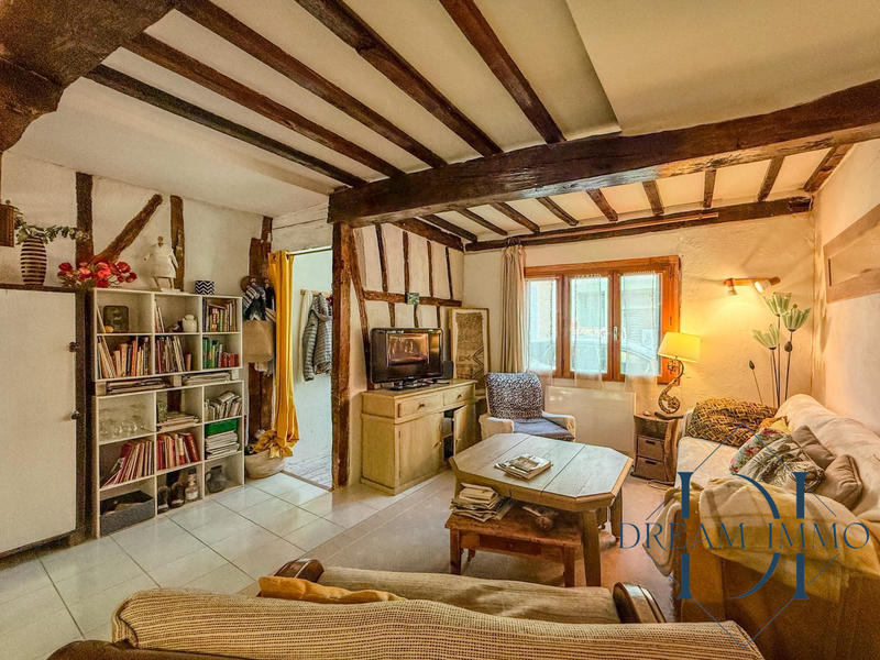 Maison ancienne - 180 m² - 8 pièces