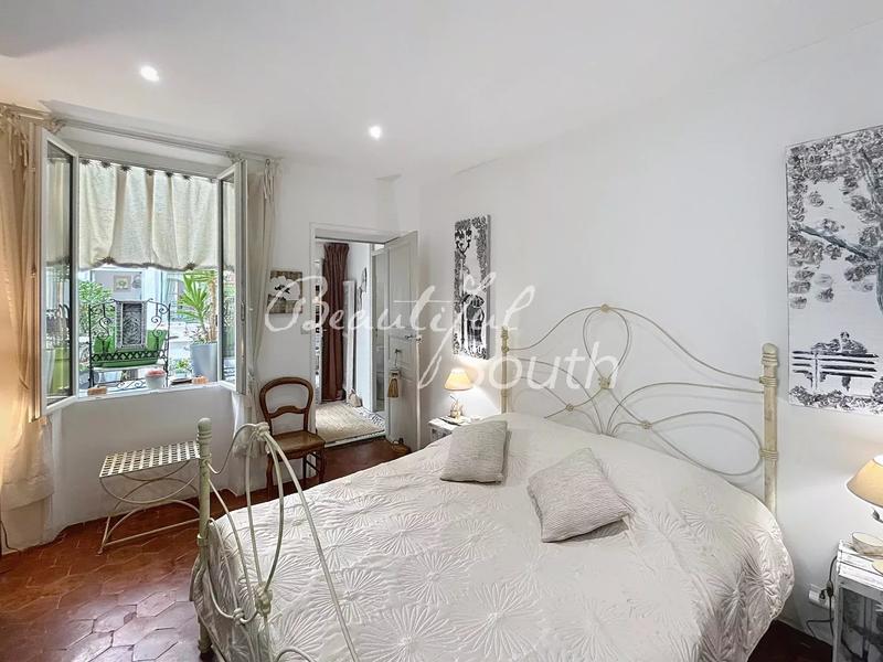 Hôtel particulier - 360 m² - 11 pièces