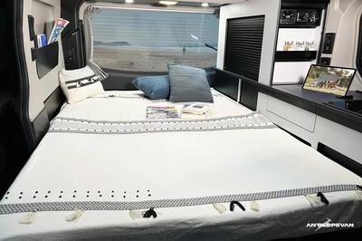 Renault Trafic Antilope Van Flex 5 - Visible au Chambon-Feugerolles