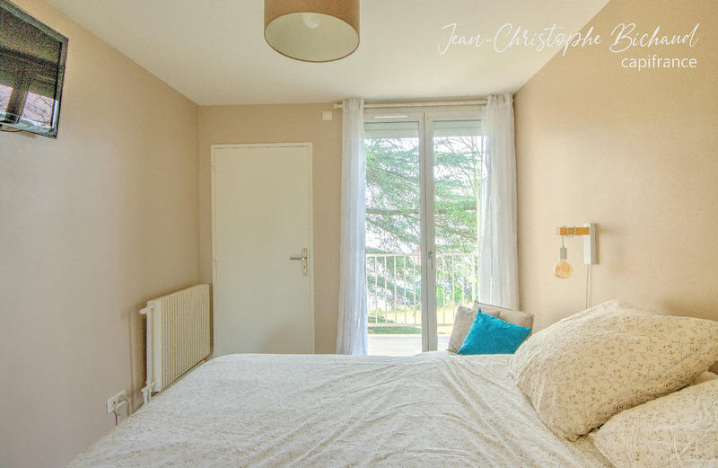 Appartement - 93 m² - 4 pièces