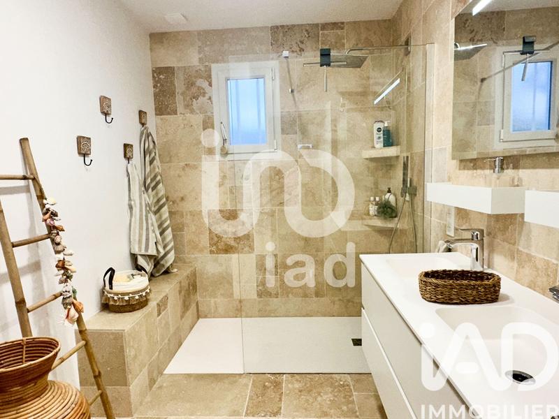 Maison - 204 m² - 8 pièces