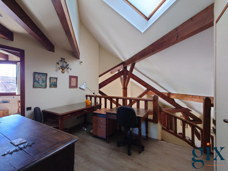 Maison - 160 m² - 6 pièces