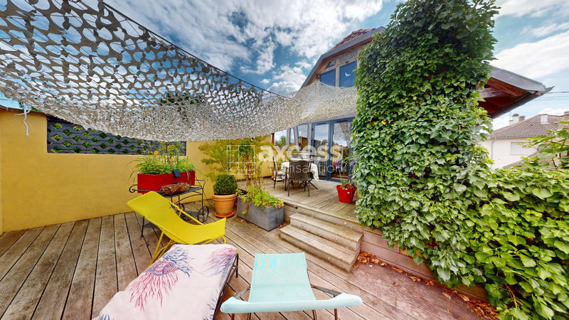 Maison - 147 m² - 7 pièces