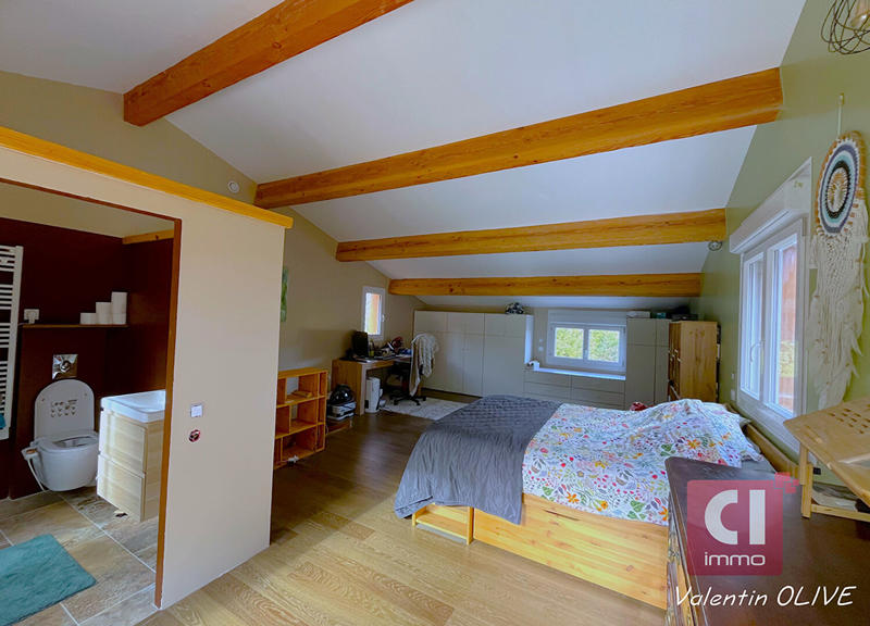 Maison - 172 m² - 8 pièces