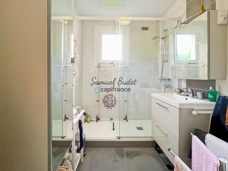 Appartement - 84 m² - 4 pièces