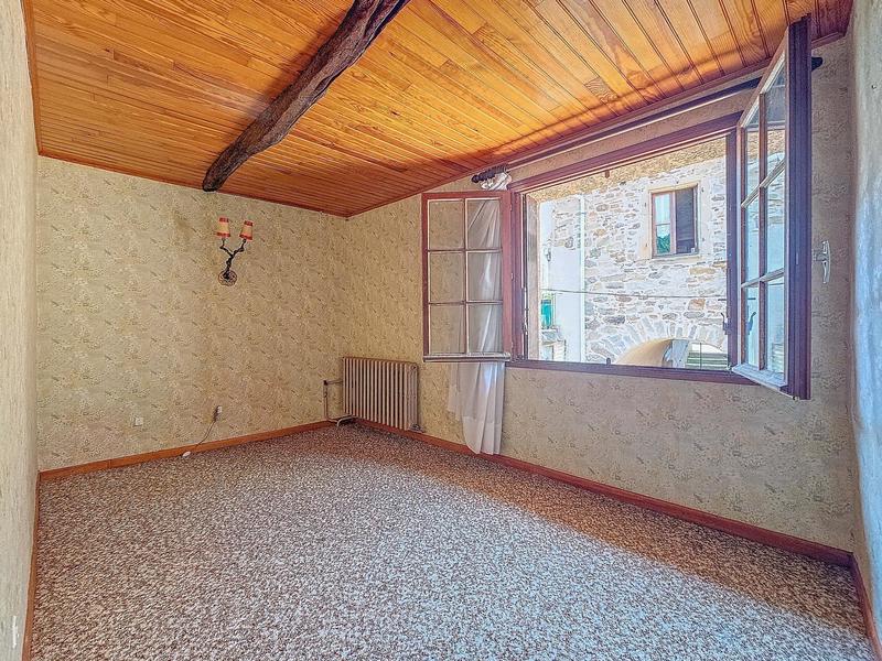 Maison de village - 108 m² - 5 pièces