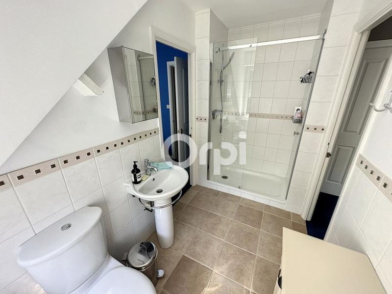 Villa - 270 m² - 8 pièces