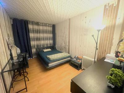 Appartement - 93 m² - 5 pièces