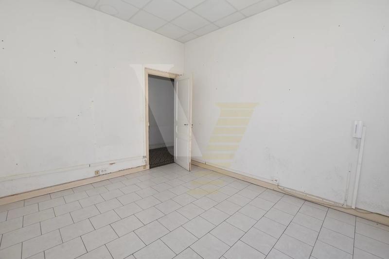 Bureau - 109 m² - 4 pièces