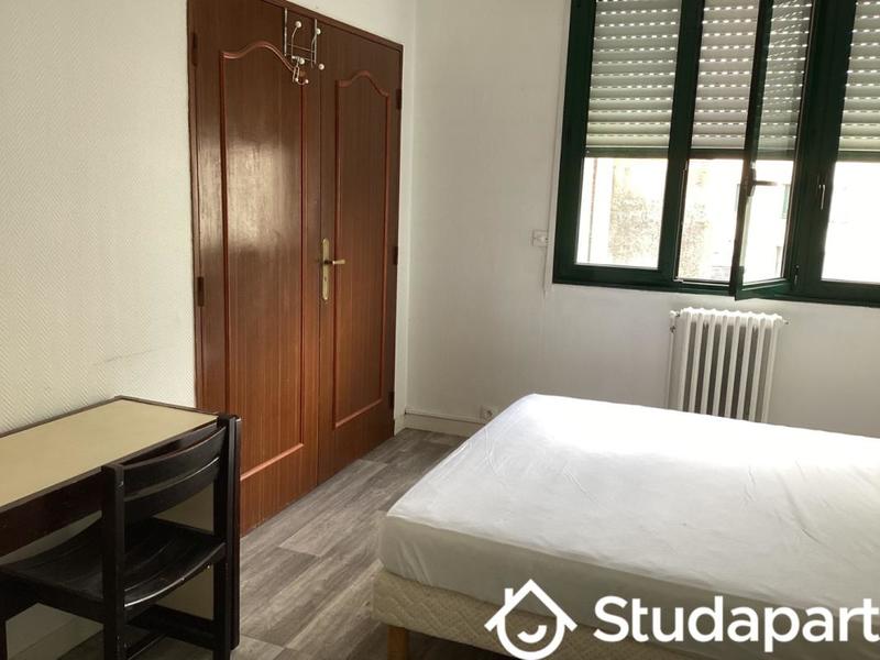 Appartement - 90 m² - 4 pièces