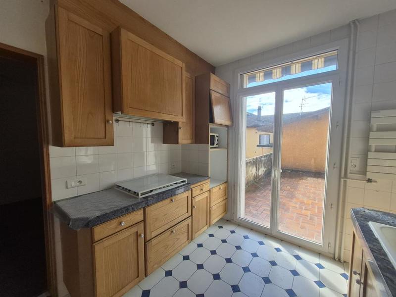 Maison - 200 m² - 7 pièces