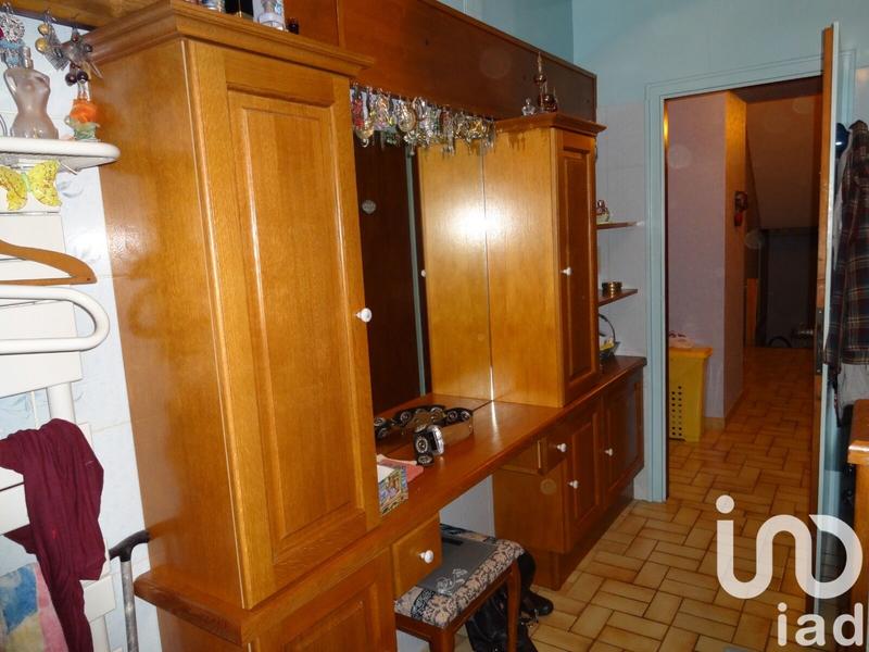 Maison - 240 m² - 10 pièces