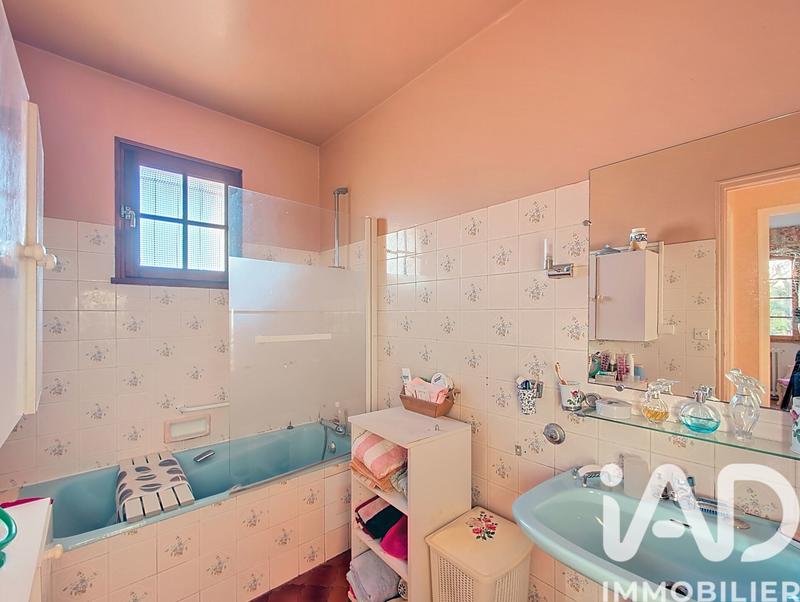 Maison - 169 m² - 7 pièces