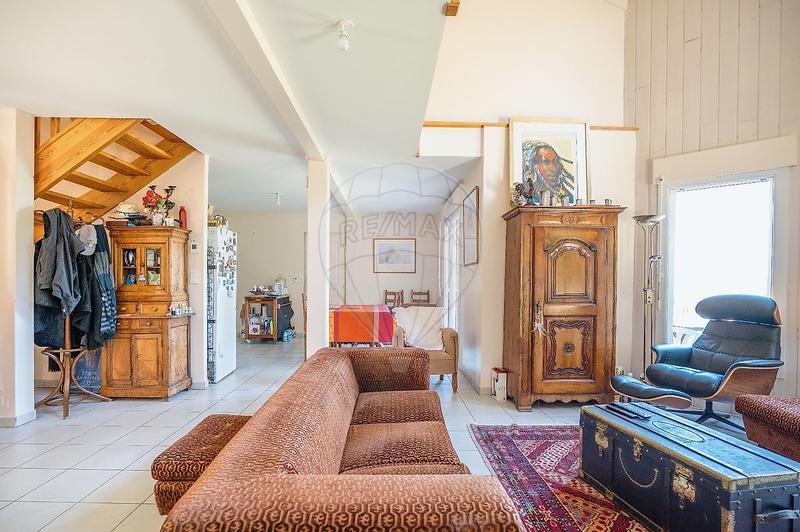 Maison - 107 m² - 7 pièces