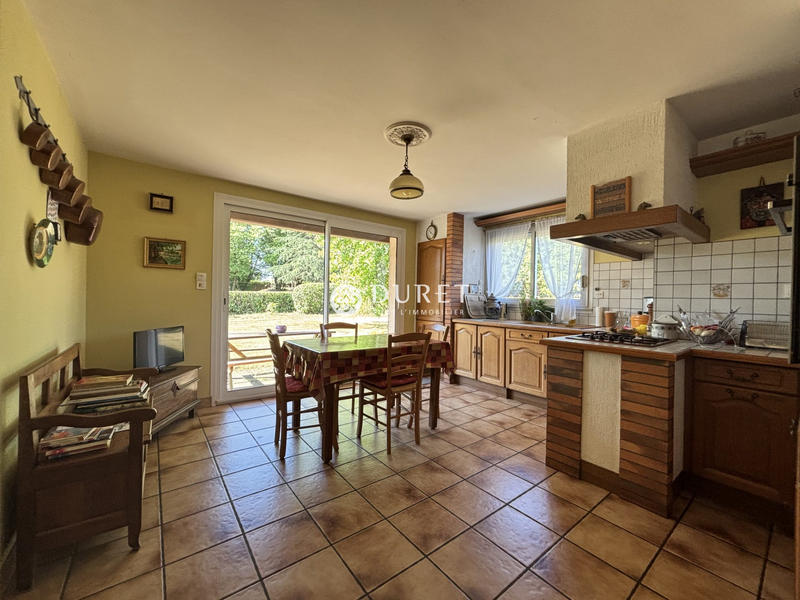 Maison - 188 m² - 6 pièces