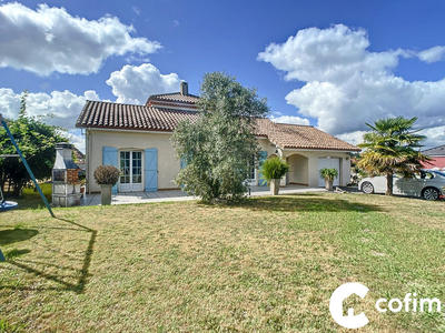 Maison - 135 m² - 6 pièces