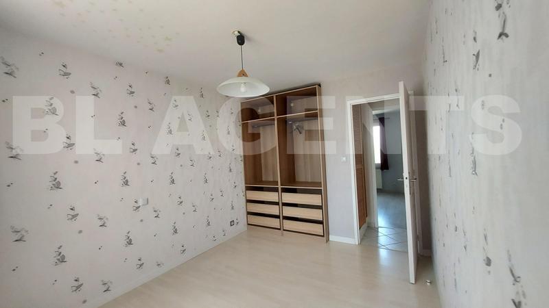 Maison traditionnelle - 116 m² - 7 pièces