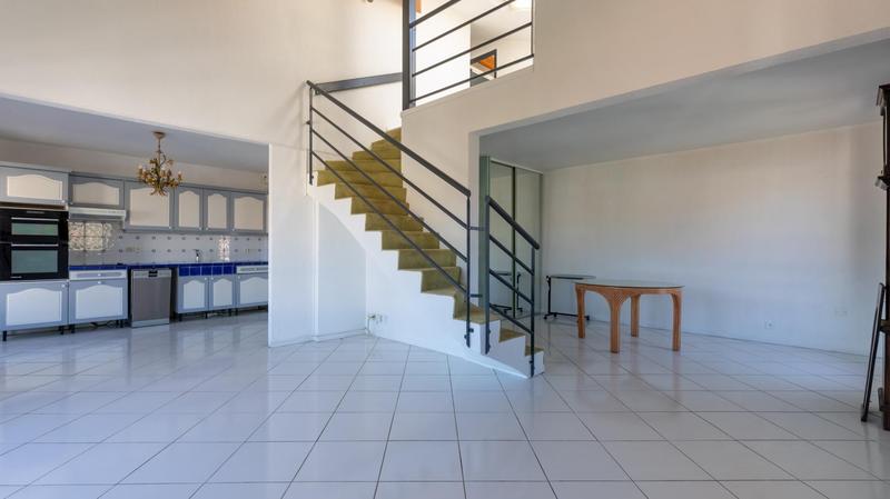 Duplex - 88 m² - 4 pièces