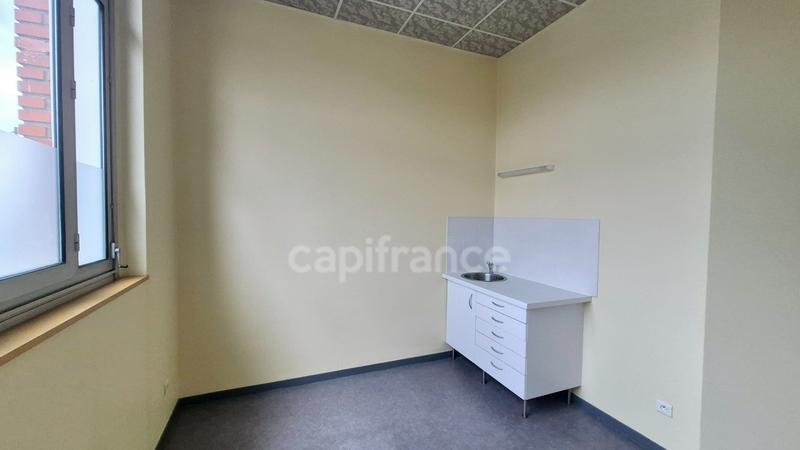 Bureau - 333 m² - 11 pièces