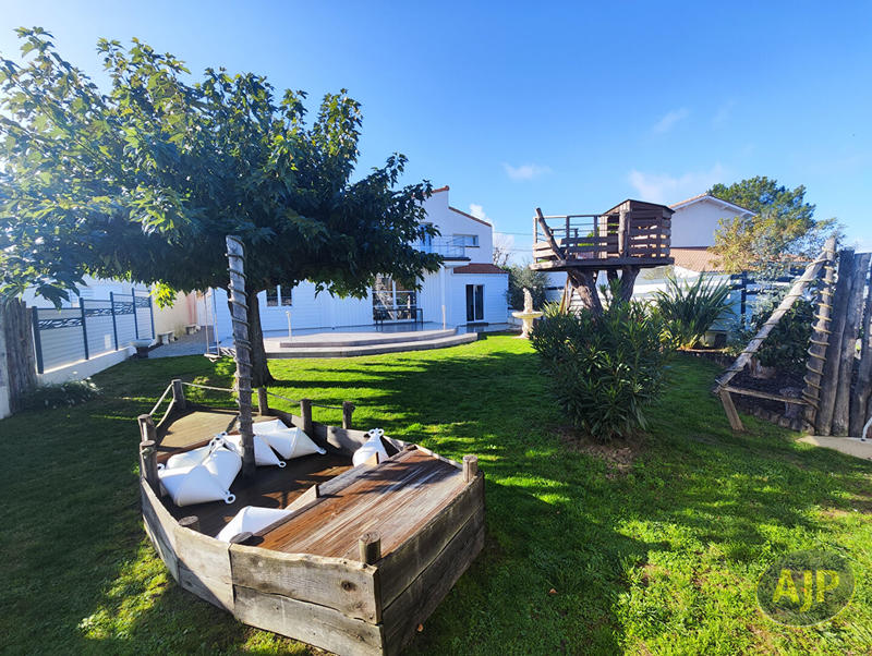 Maison - 113 m² - 4 pièces