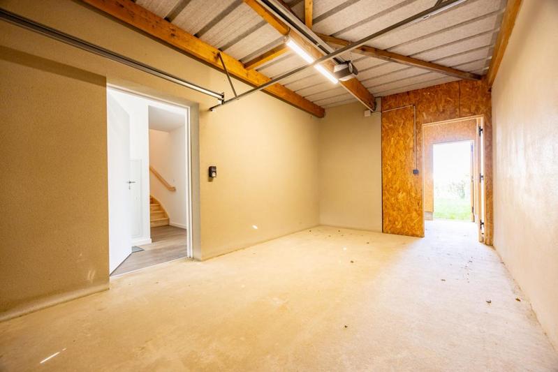 Maison - 98 m² - 4 pièces