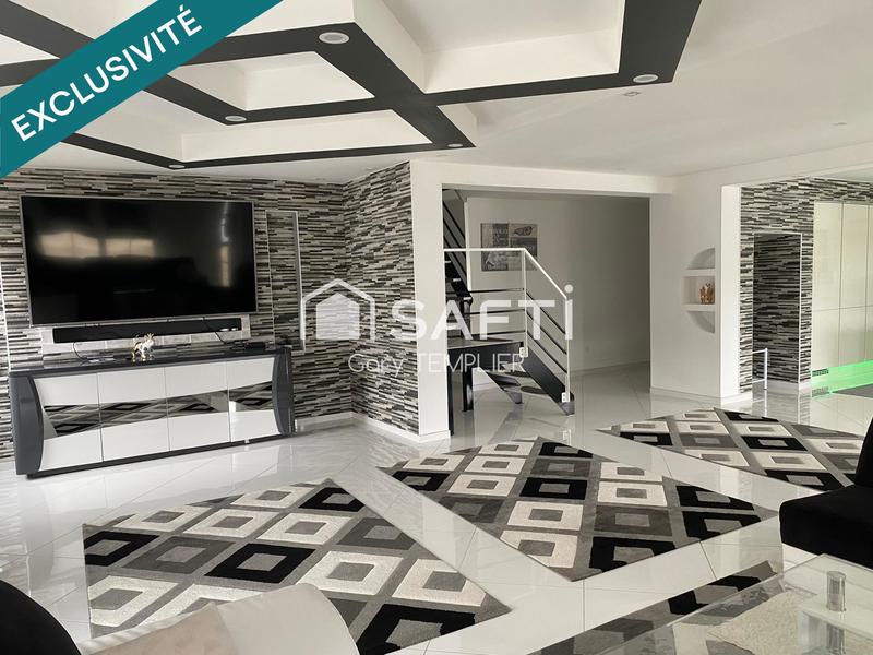 Maison - 144 m² - 5 pièces