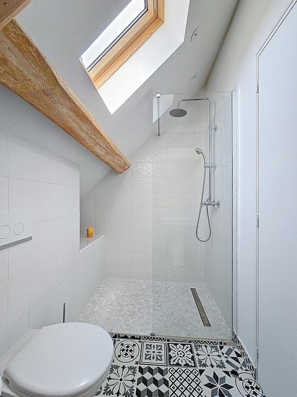 Maison - 200 m² - 7 pièces