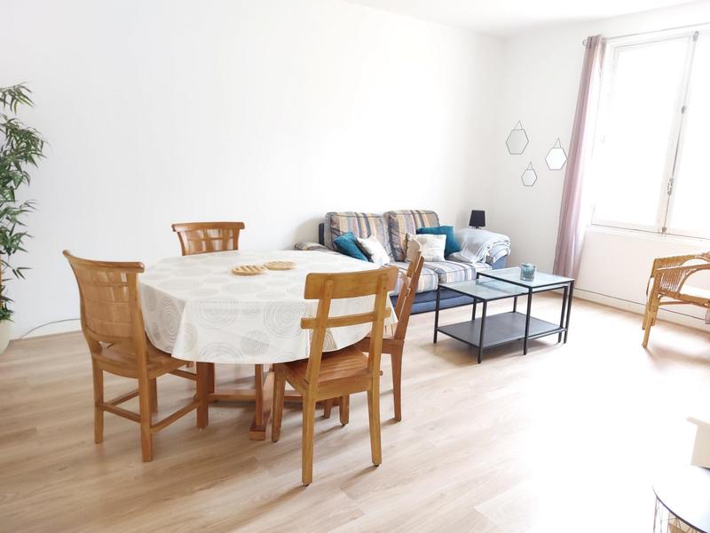 Maison - 74 m² - 5 pièces