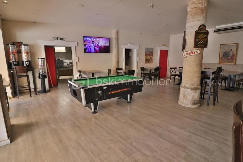 Appartement - 366 m² - 2 pièces