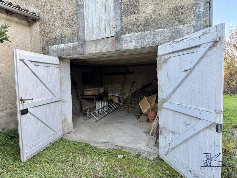 Maison ancienne - 107 m² - 8 pièces