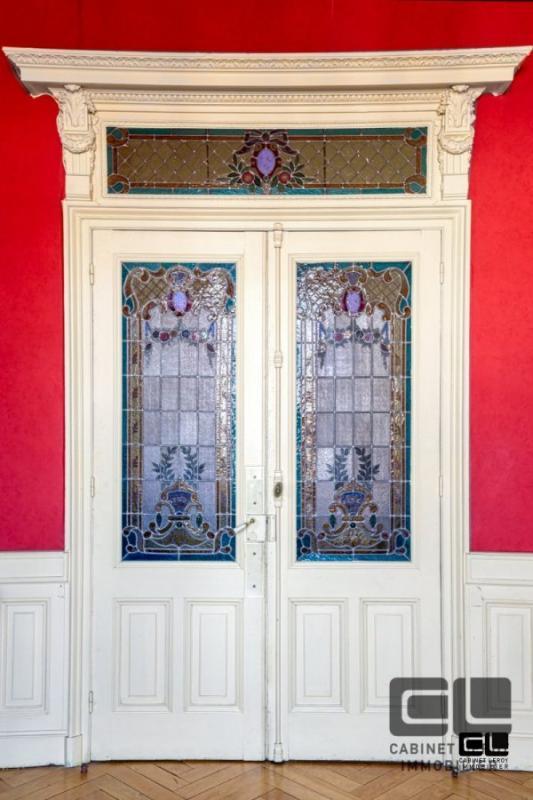 Appartement - 198 m² - 6 pièces